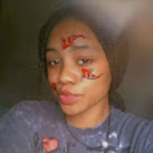 Meet your Posher, Kyhia